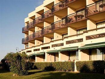 Pierre & Les Balcons De Aparthotel